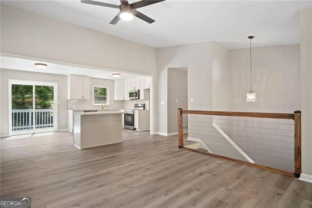 350 Roundup Trail, Ellenwood, GA 30294