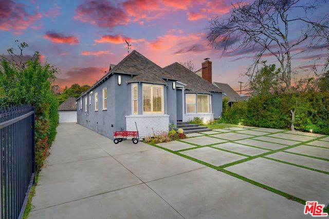 149 S Kenter Avenue, Los Angeles, CA 90049