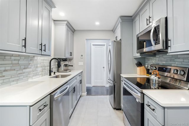 7 N James Street 7K, Peekskill, NY 10566