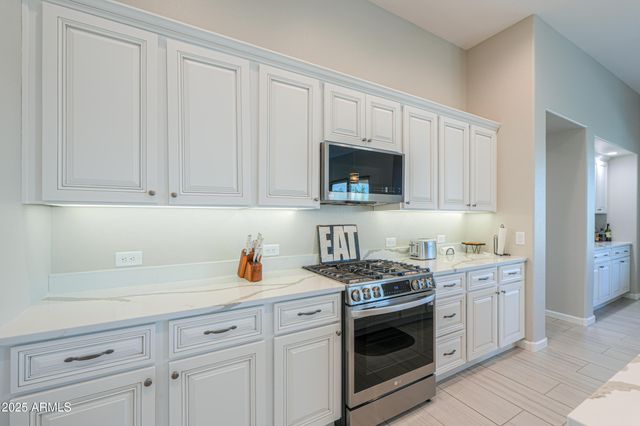 4596 W LOMA VERDE Avenue, Eloy, AZ 85131