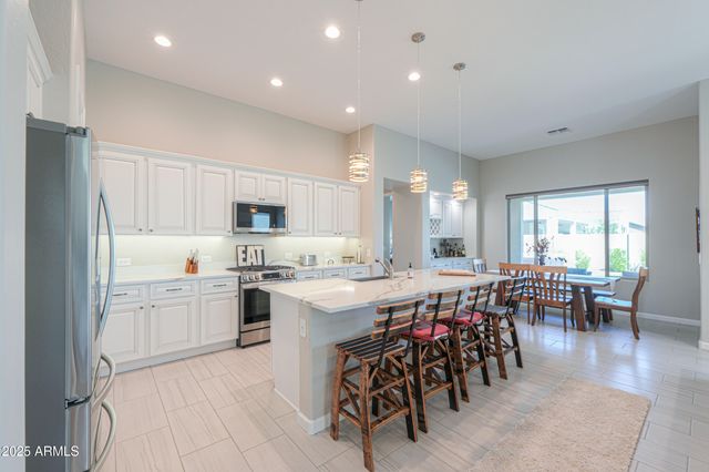 4596 W LOMA VERDE Avenue, Eloy, AZ 85131