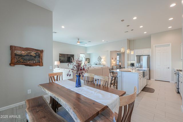 4596 W LOMA VERDE Avenue, Eloy, AZ 85131