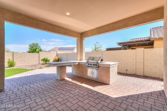 4596 W LOMA VERDE Avenue, Eloy, AZ 85131