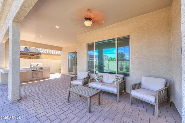 4596 W LOMA VERDE Avenue, Eloy, AZ 85131