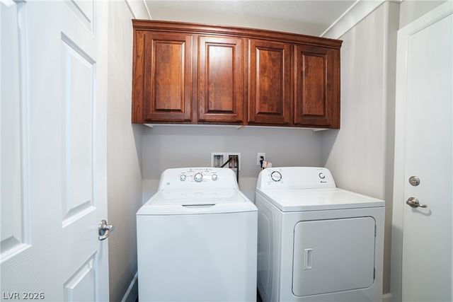 11404 Belmont Lake Drive 101, Las Vegas, NV 89135