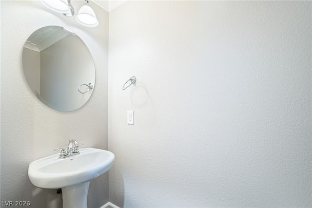 11404 Belmont Lake Drive 101, Las Vegas, NV 89135