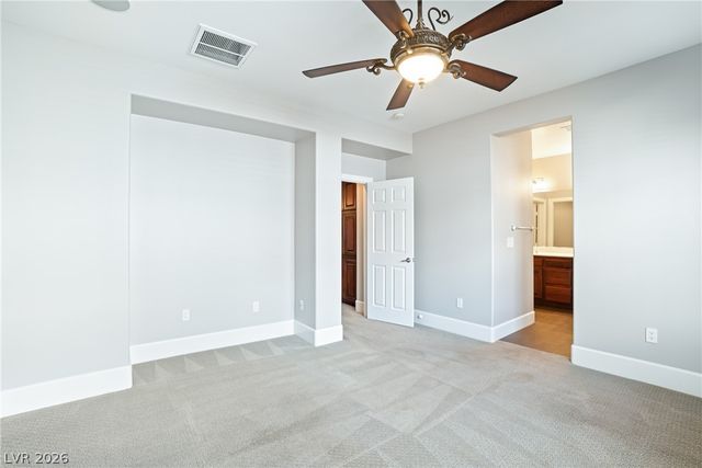 11404 Belmont Lake Drive 101, Las Vegas, NV 89135