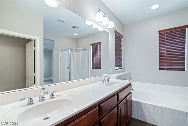 11404 Belmont Lake Drive 101, Las Vegas, NV 89135