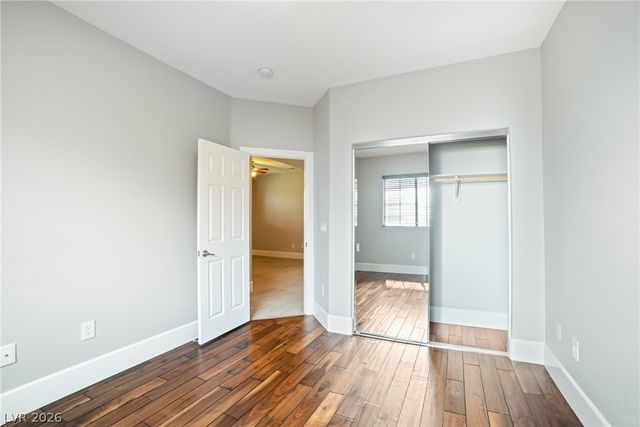 11404 Belmont Lake Drive 101, Las Vegas, NV 89135