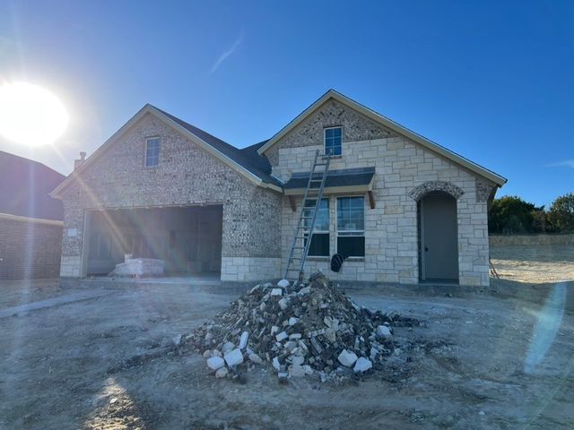 561 Waterford Park Boulevard, Weatherford, TX 76087