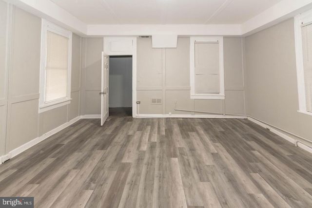 2550 W LOMBARD ST, Baltimore, MD 21223