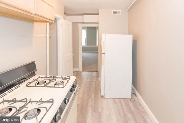 2550 W LOMBARD ST, Baltimore, MD 21223