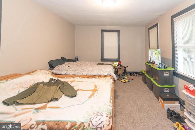 2550 W LOMBARD ST, Baltimore, MD 21223