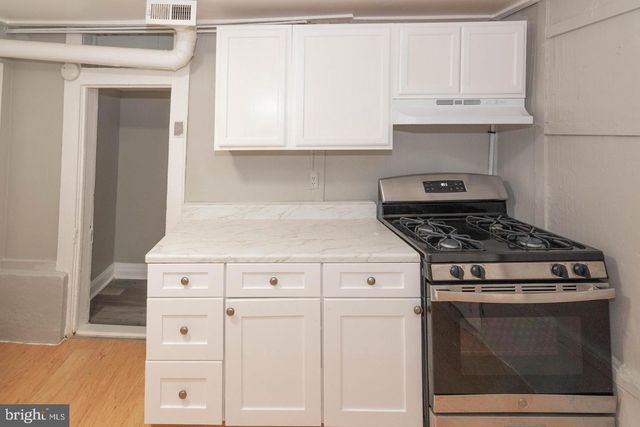 2550 W LOMBARD ST, Baltimore, MD 21223