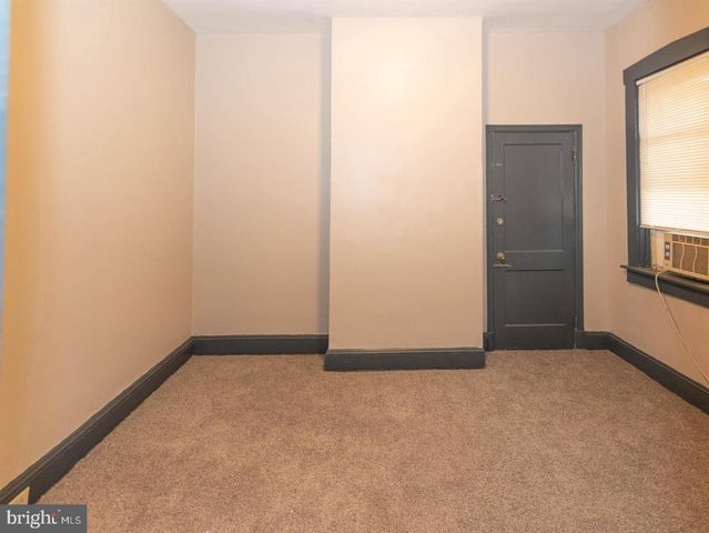 2550 W LOMBARD ST, Baltimore, MD 21223