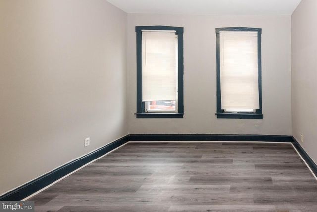 2550 W LOMBARD ST, Baltimore, MD 21223