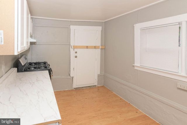 2550 W LOMBARD ST, Baltimore, MD 21223