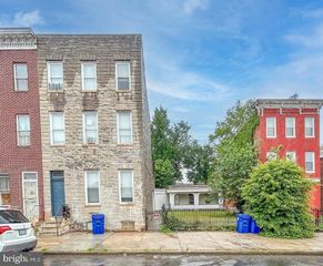 2550 W LOMBARD ST, Baltimore, MD 21223