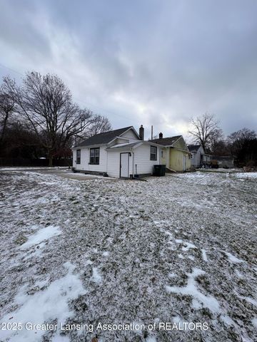 812 Cypress Street, Lansing, MI 48906