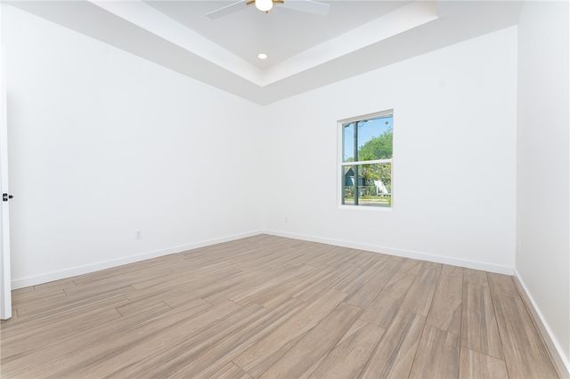 318 Cheyenne St, Corpus Christi, TX 78405