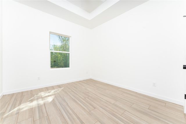 318 Cheyenne St, Corpus Christi, TX 78405