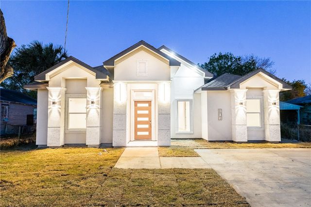 318 Cheyenne St, Corpus Christi, TX 78405