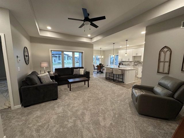 3106 S Bartells Drive, Beloit, WI 53511