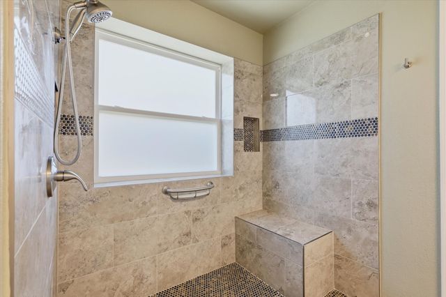 9737 Maryville Lane, Fort Worth, TX 76108