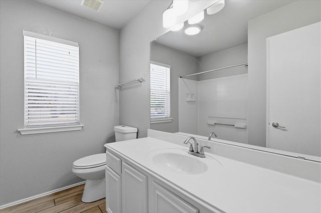 9737 Maryville Lane, Fort Worth, TX 76108
