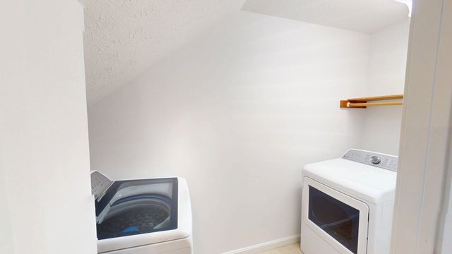 100 Stonewood Drive, Huntington, WV 25705