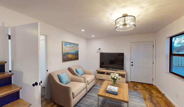 100 Stonewood Drive, Huntington, WV 25705