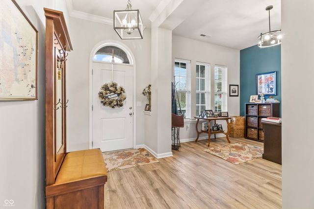 10966 Towpath Court, Fishers, IN 46040