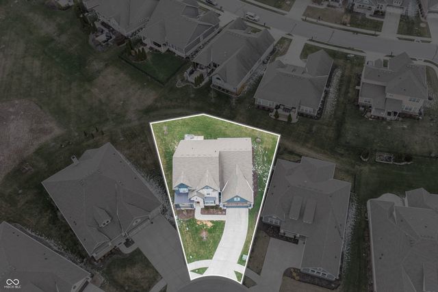 10966 Towpath Court, Fishers, IN 46040