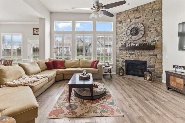 10966 Towpath Court, Fishers, IN 46040