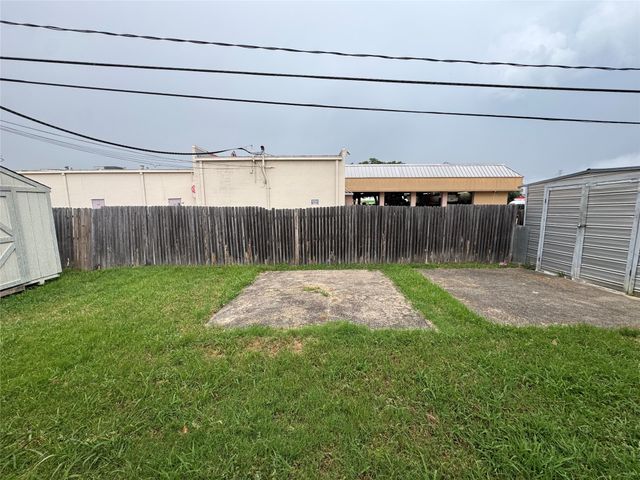 6224 Wheaton Drive B, Fort Worth, TX 76133