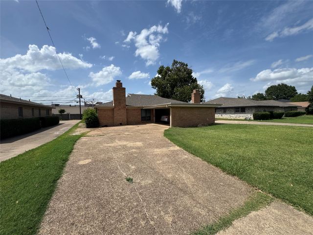 6224 Wheaton Drive B, Fort Worth, TX 76133