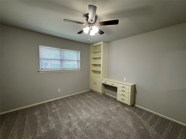 6224 Wheaton Drive B, Fort Worth, TX 76133