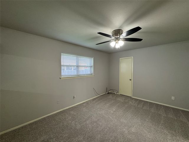 6224 Wheaton Drive B, Fort Worth, TX 76133