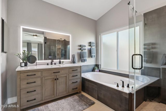 10030 E CELTIC Drive, Scottsdale, AZ 85260