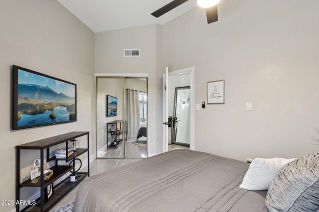 10030 E CELTIC Drive, Scottsdale, AZ 85260