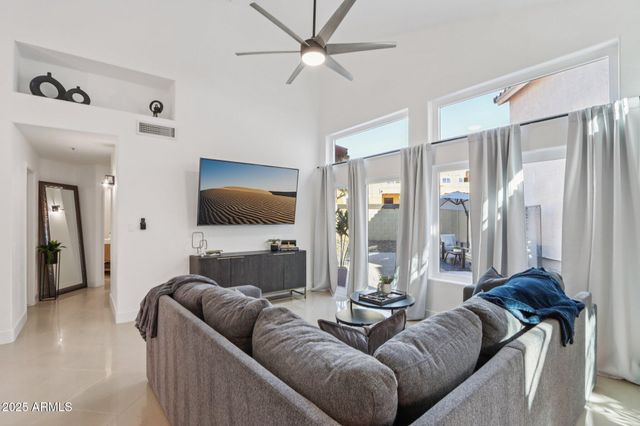 10030 E CELTIC Drive, Scottsdale, AZ 85260