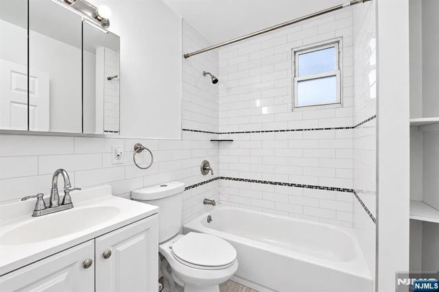 354 Paterson Plank Road, Jersey City, NJ 07307
