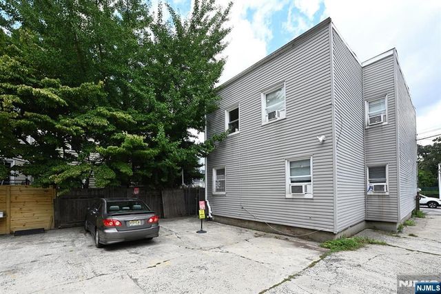 354 Paterson Plank Road, Jersey City, NJ 07307