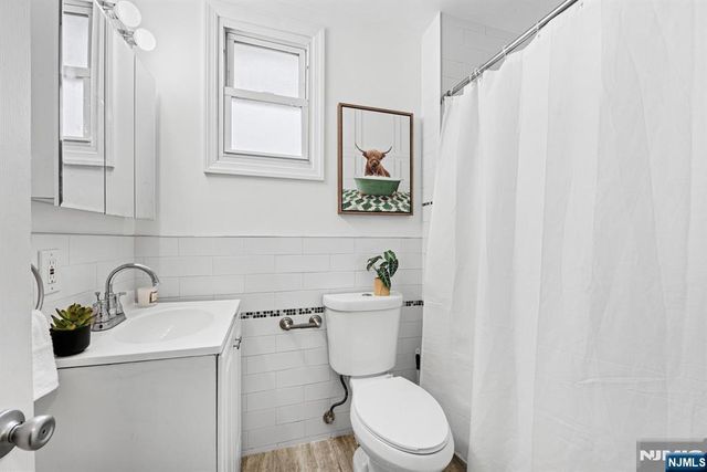 354 Paterson Plank Road, Jersey City, NJ 07307