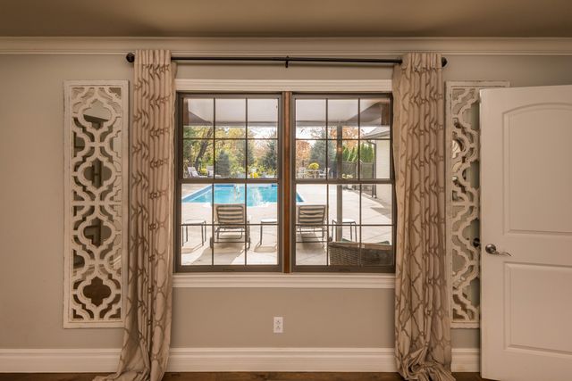 3421 COUNTRY CLUB DR, Jefferson City, MO 65109