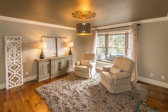 3421 COUNTRY CLUB DR, Jefferson City, MO 65109