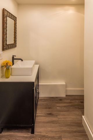 3421 COUNTRY CLUB DR, Jefferson City, MO 65109