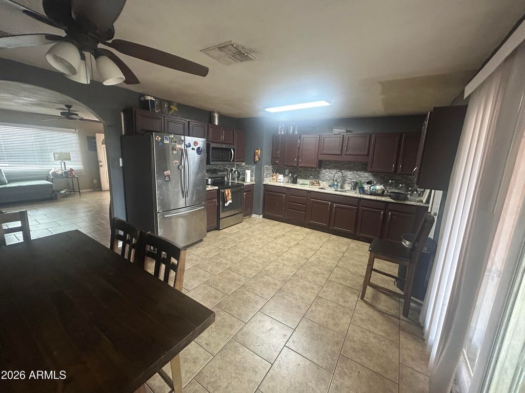 4732 E HIDALGO Avenue, Phoenix, AZ 85040 — photo 2