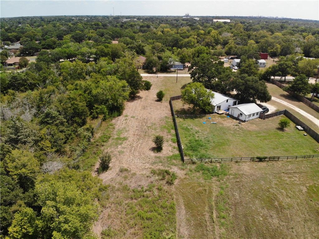1923 Lightfoot Lane, Bryan, TX 77803 — photo 5