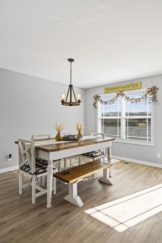 33 Rogers Dr, Manchester, TN 37355